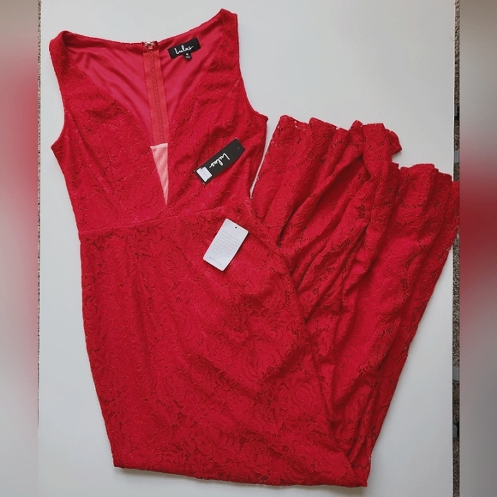 NWT Lulus Everly Red Lace Mermaid V-neck Maxi Dress Size Medium